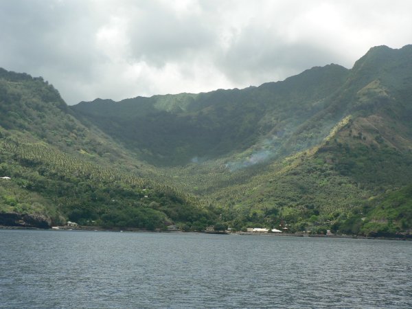 14- La baie et le village de Vaitahu 